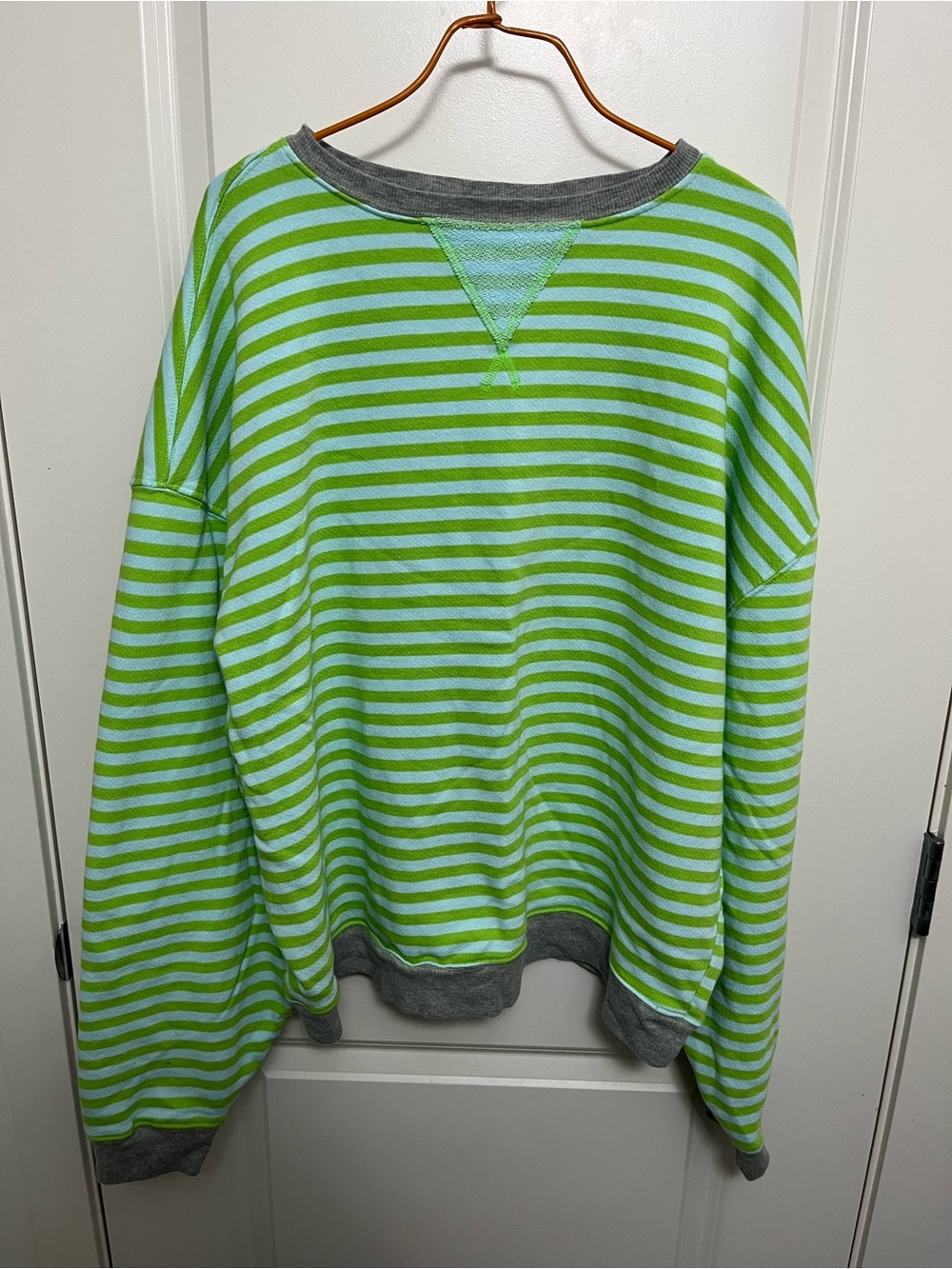 We The Free by Free People Striped Women's Crewneck Sweatshirt in size M